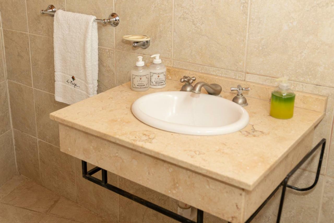 La Delfina Hotel Санта Роса Екстериор снимка